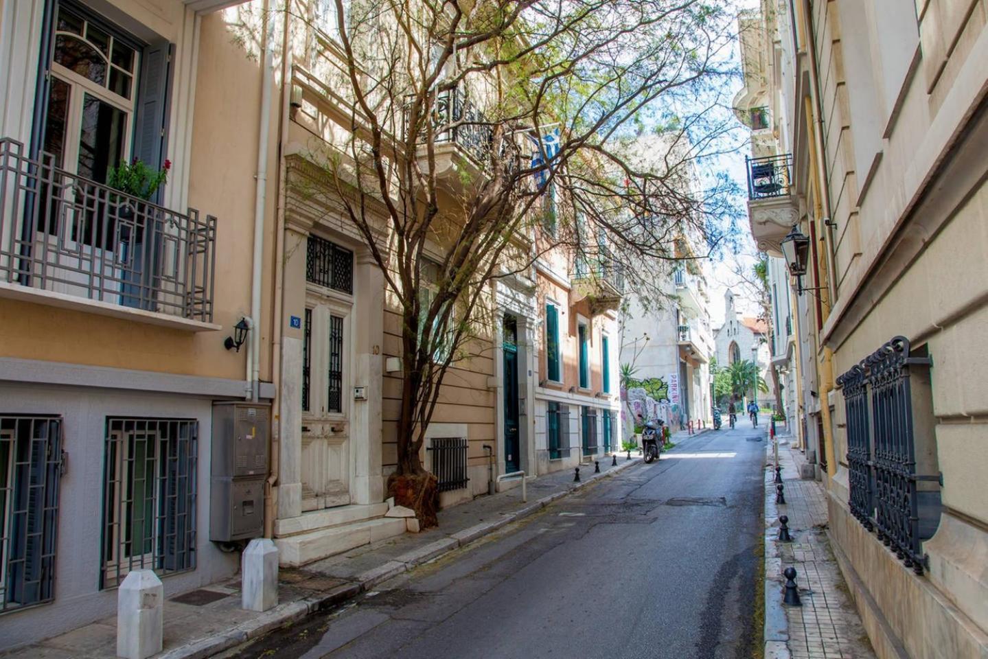 Toni'S Cosy Apartment Next To Syntagma Square เอเธนส์ ภายนอก รูปภาพ